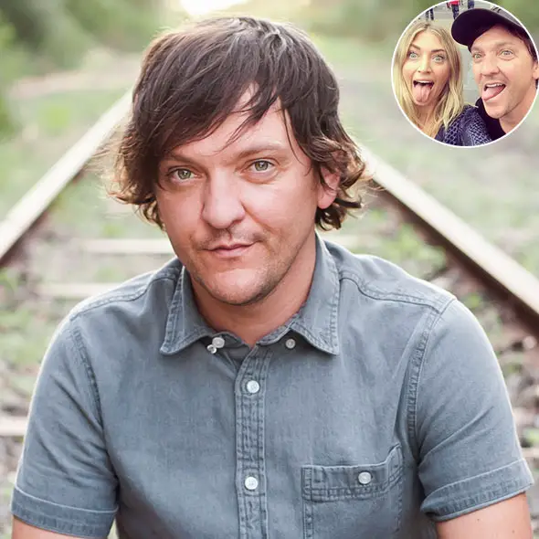 Rumored As Gay Chris Lilley Still Not Married? What About His ...